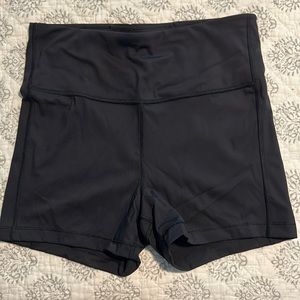 Athleta ultimate shortie